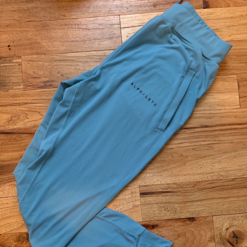 Alphalete joggers